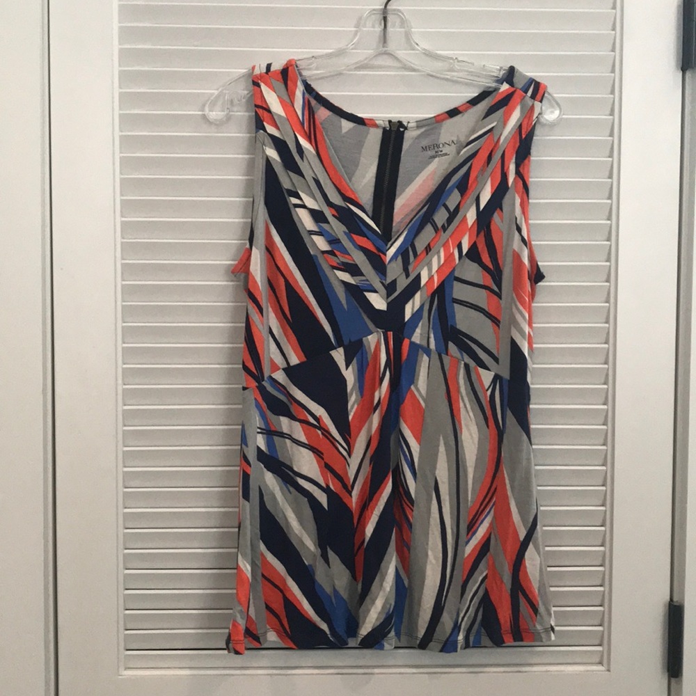 Merona sleeveless Top amazing colors